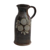 Sandstone pitcher