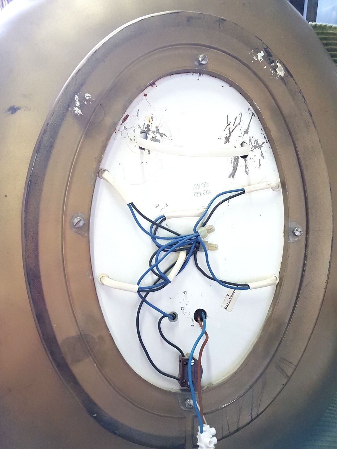 Miroir avec contour or résine, années 1960 - 57x69cm