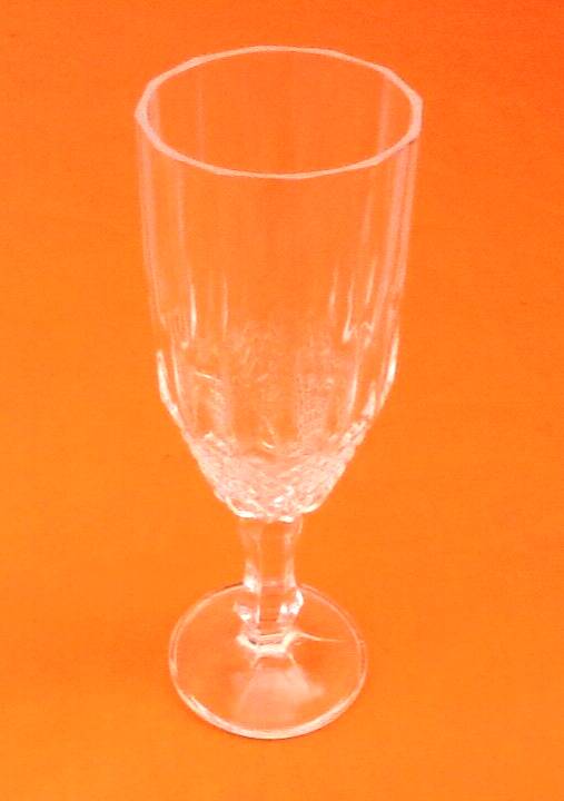 4 old Champagne flutes Transparent faceted glass / Honeycomb