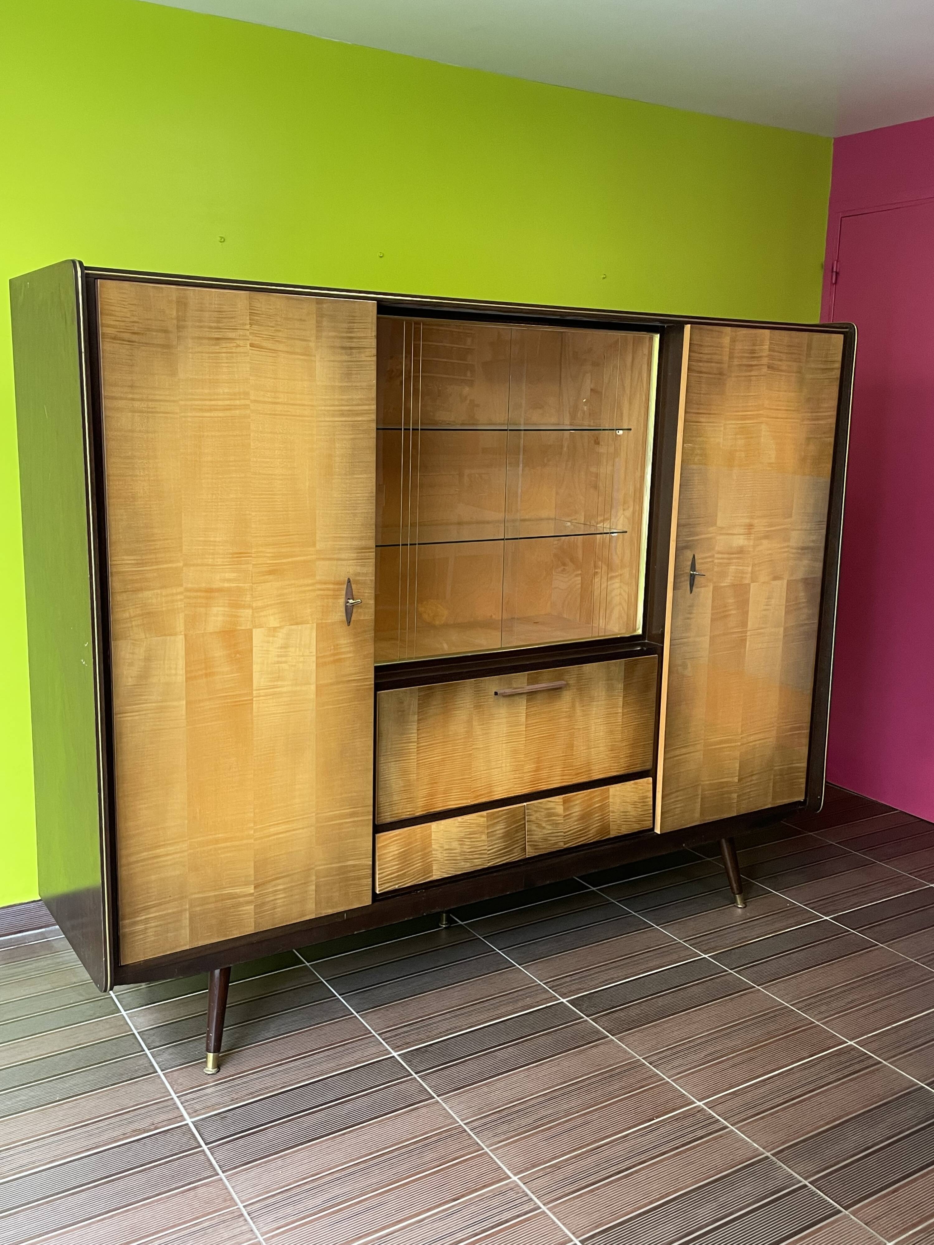 Vintage secretary cabinet from the 50s/60s in walnut and birch with compass feet