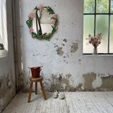 Oval ceramic mirror with flowers