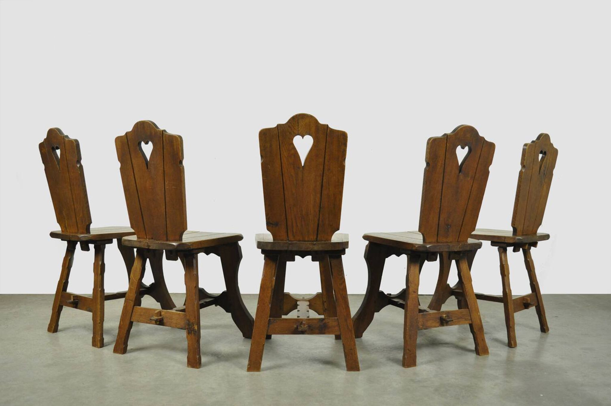 Chaises de salle à manger en chêne vintage brutaliste faites à la main, années 1930
