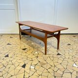 Scandinavian coffee table 117cm