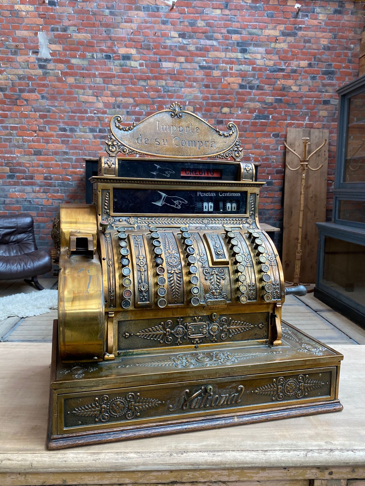 Ancienne caisse enregistreuse « national »