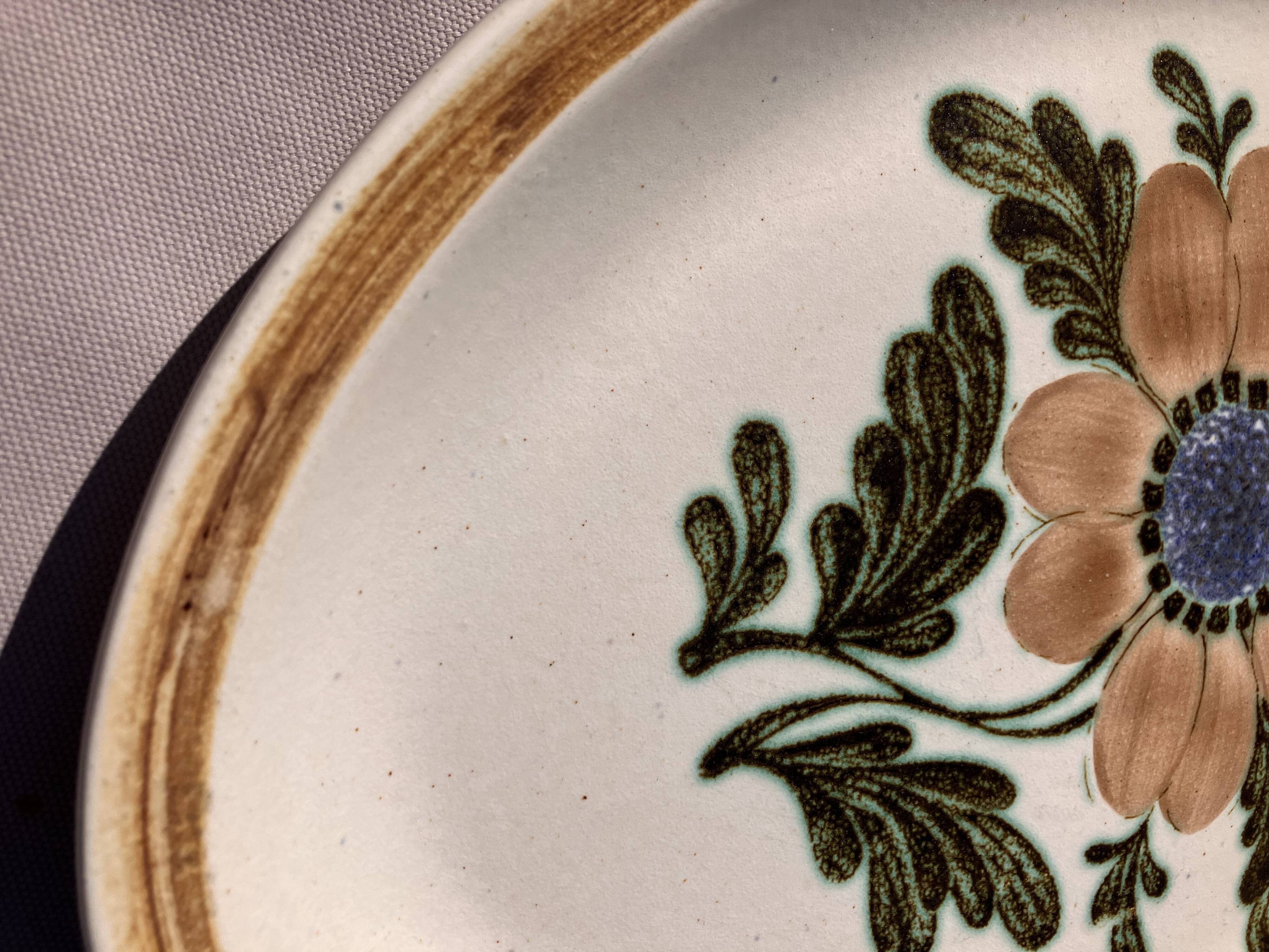 Large oval floral Gien dish