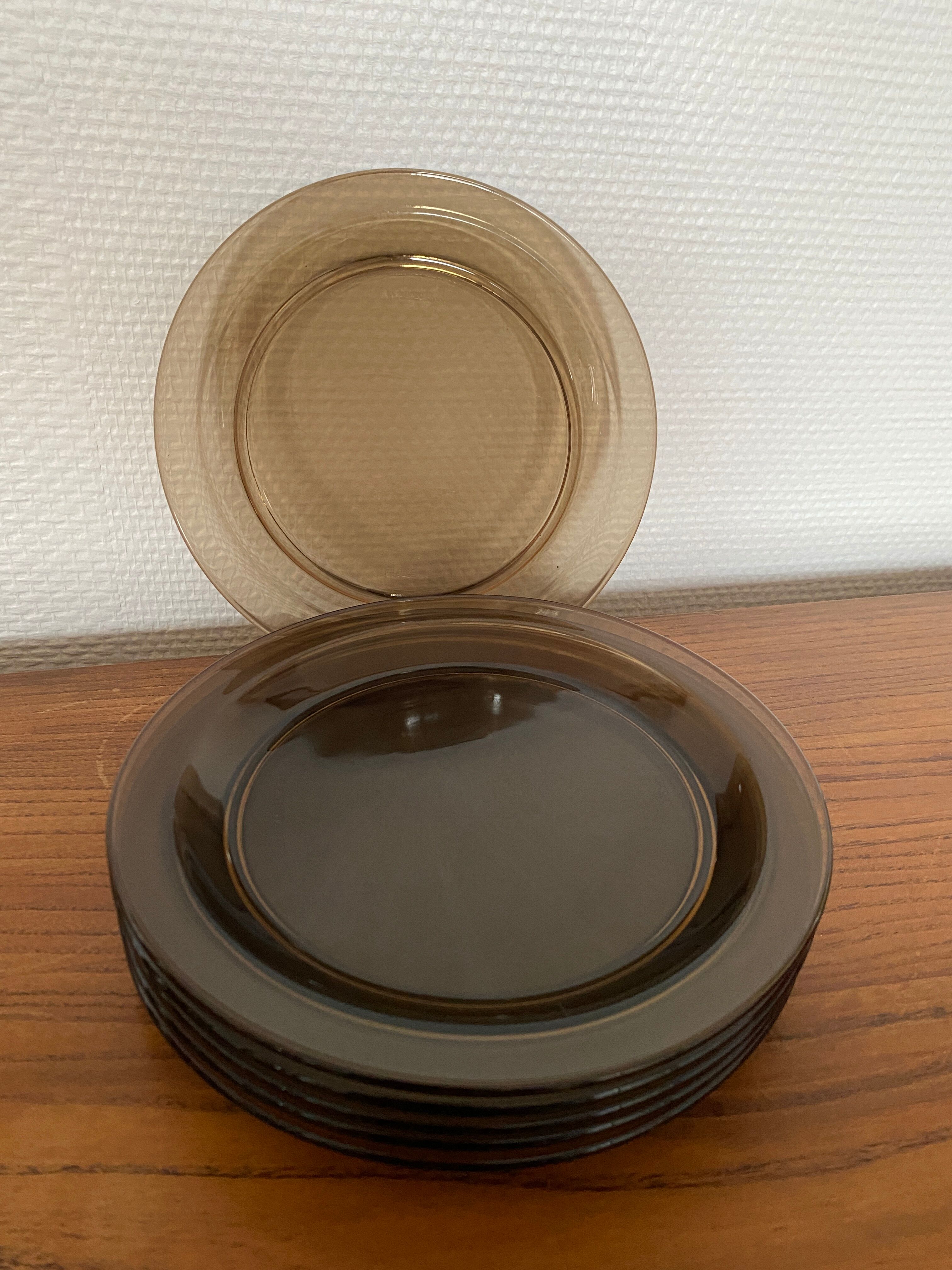 Set of 6 Vereco dessert plates