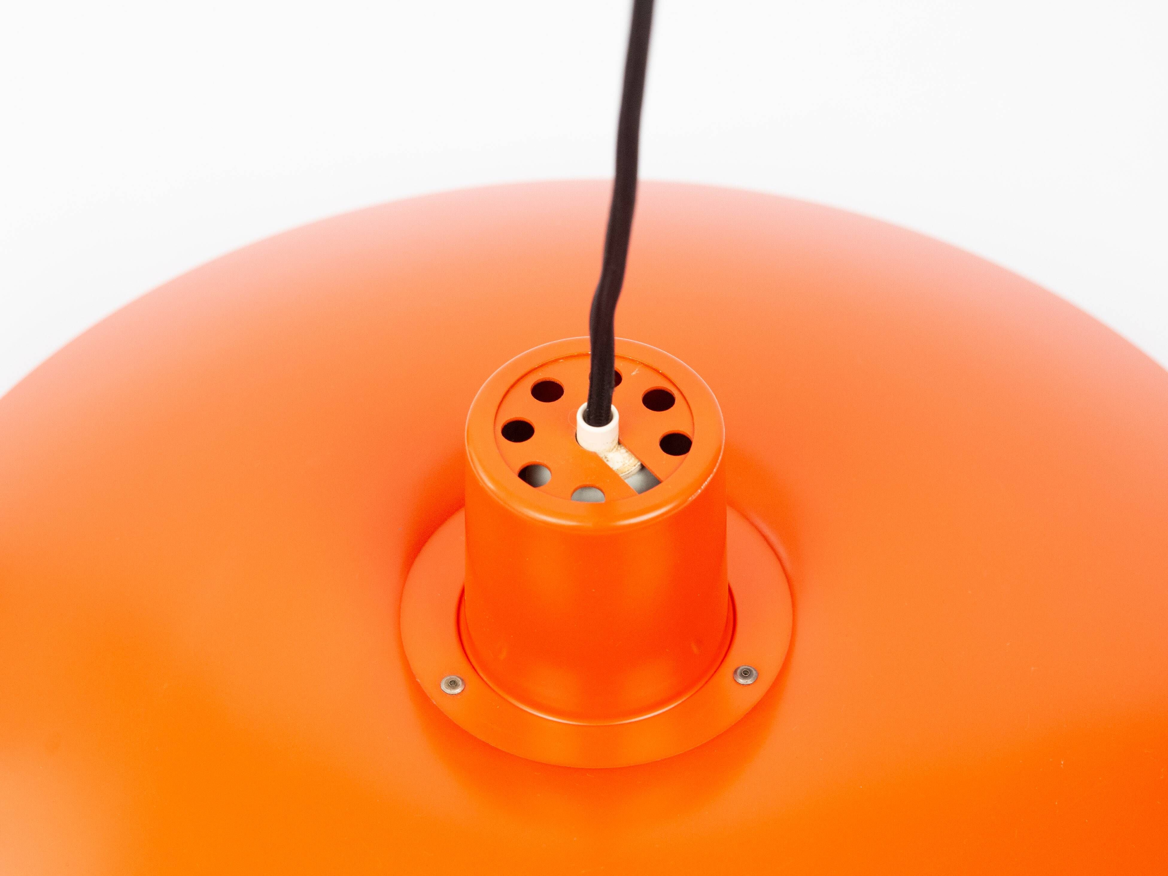Danish vintage pendant lamp PH 4/3 by Poul Henningsen, Louis Poulsen, 1966