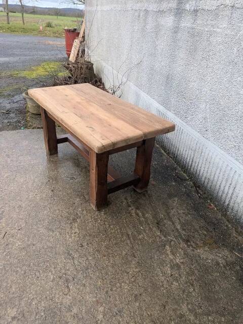 Oak coffee table