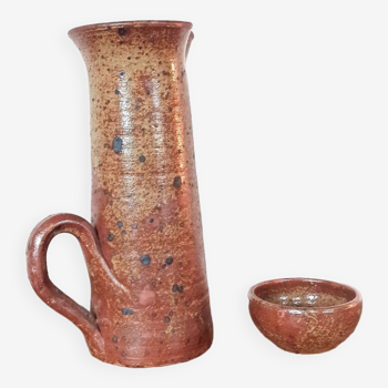 Pitcher with its stoneware bowl