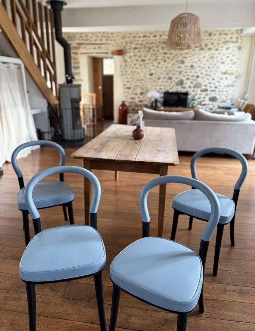 Set of 4 Göteborg chairs by Erik Gunnar Asplund for Cassina, blue leather.