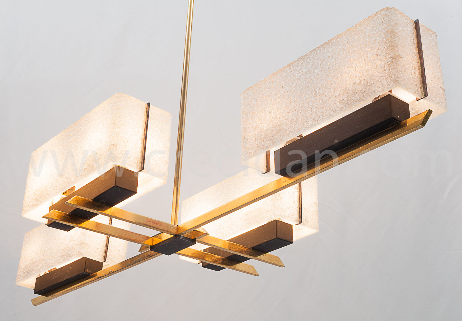 Lustre Arlus
