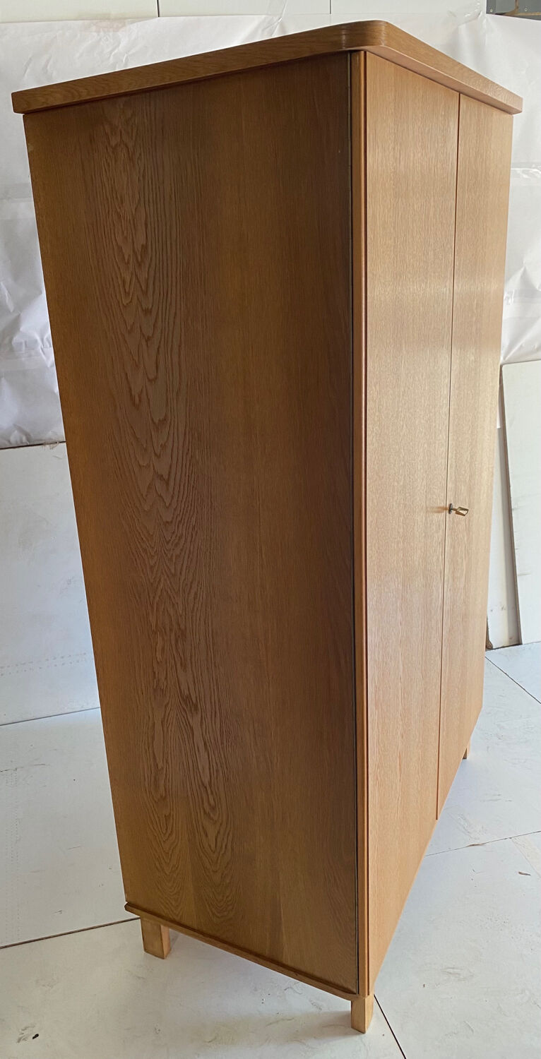 Vintage wardrobe feet compass