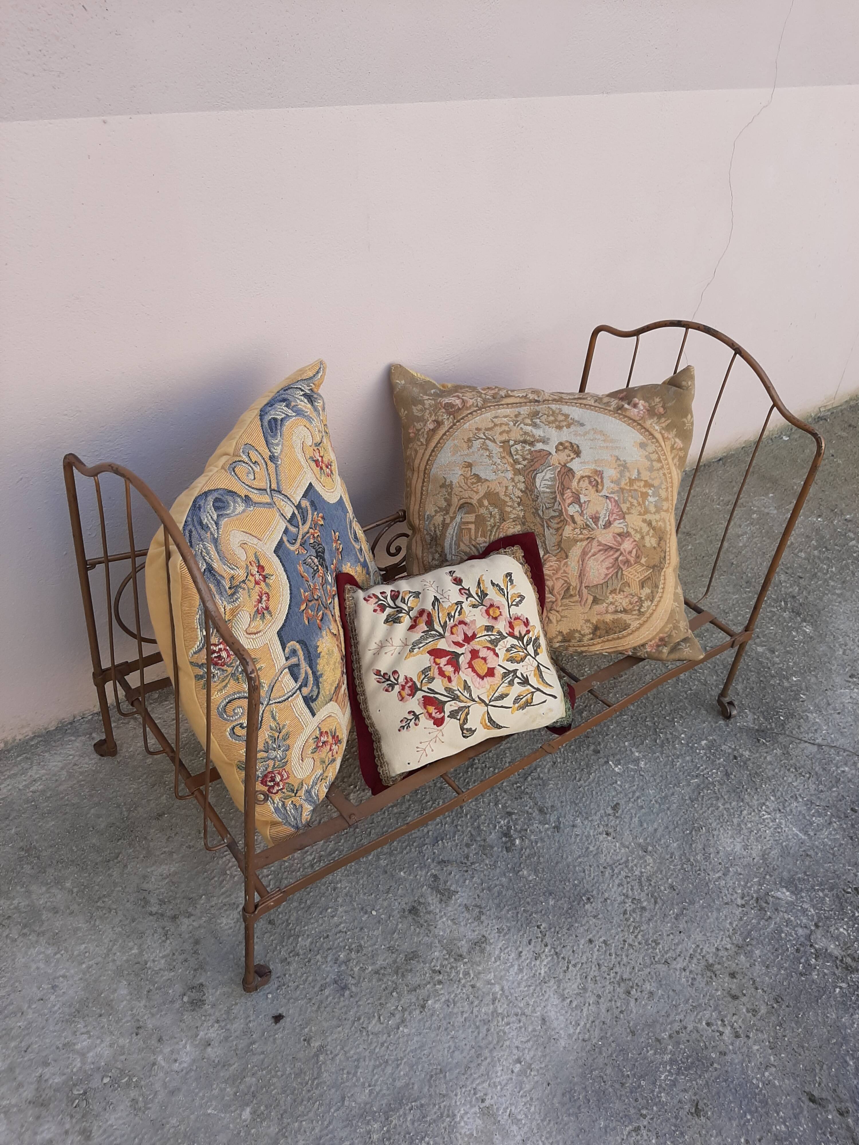 Old child in iron 1900