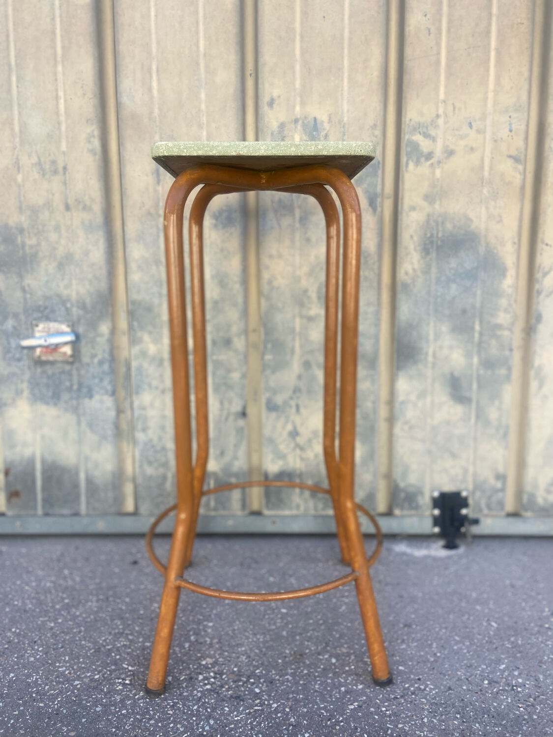 Vintage bar top stool