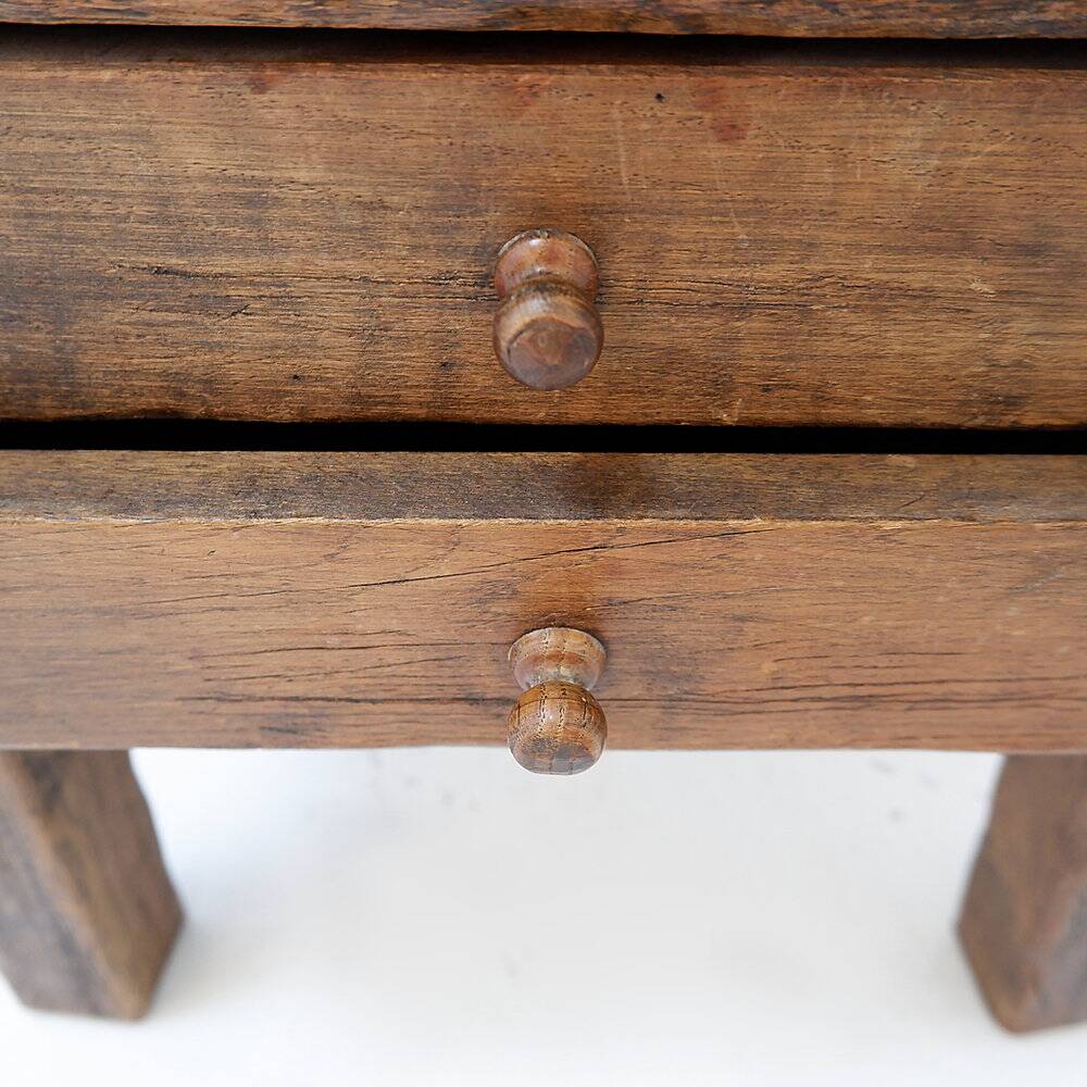 Tables de chevet ou table d'appoint rustiques en bois massif de style mid-century