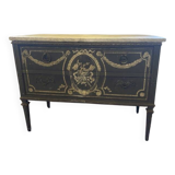 18th century chest of drawers