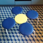 Set 5 tabourets tripode 1950 en skaï