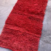 Tapis Marocain Beni M'Guild rouge - 94 x 254 cm