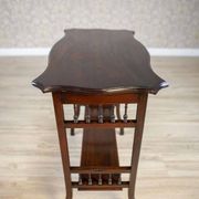 Table d'appoint en palissandre des années 20, en shellac, années 1950.