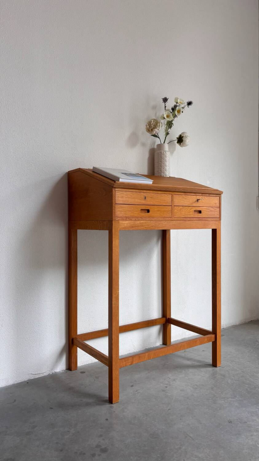 Vintage lectern desk oak