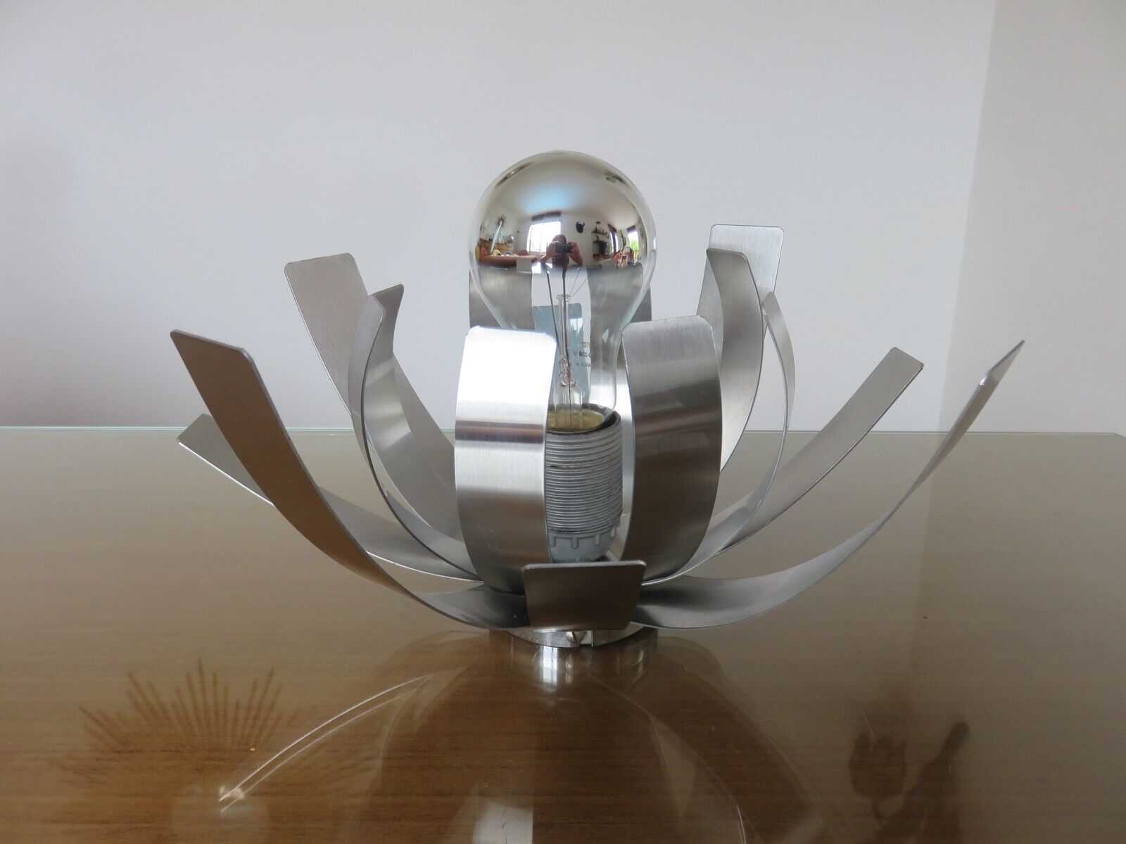 Flower wall lamp by Jocelyne Trocmé for oxar 1970