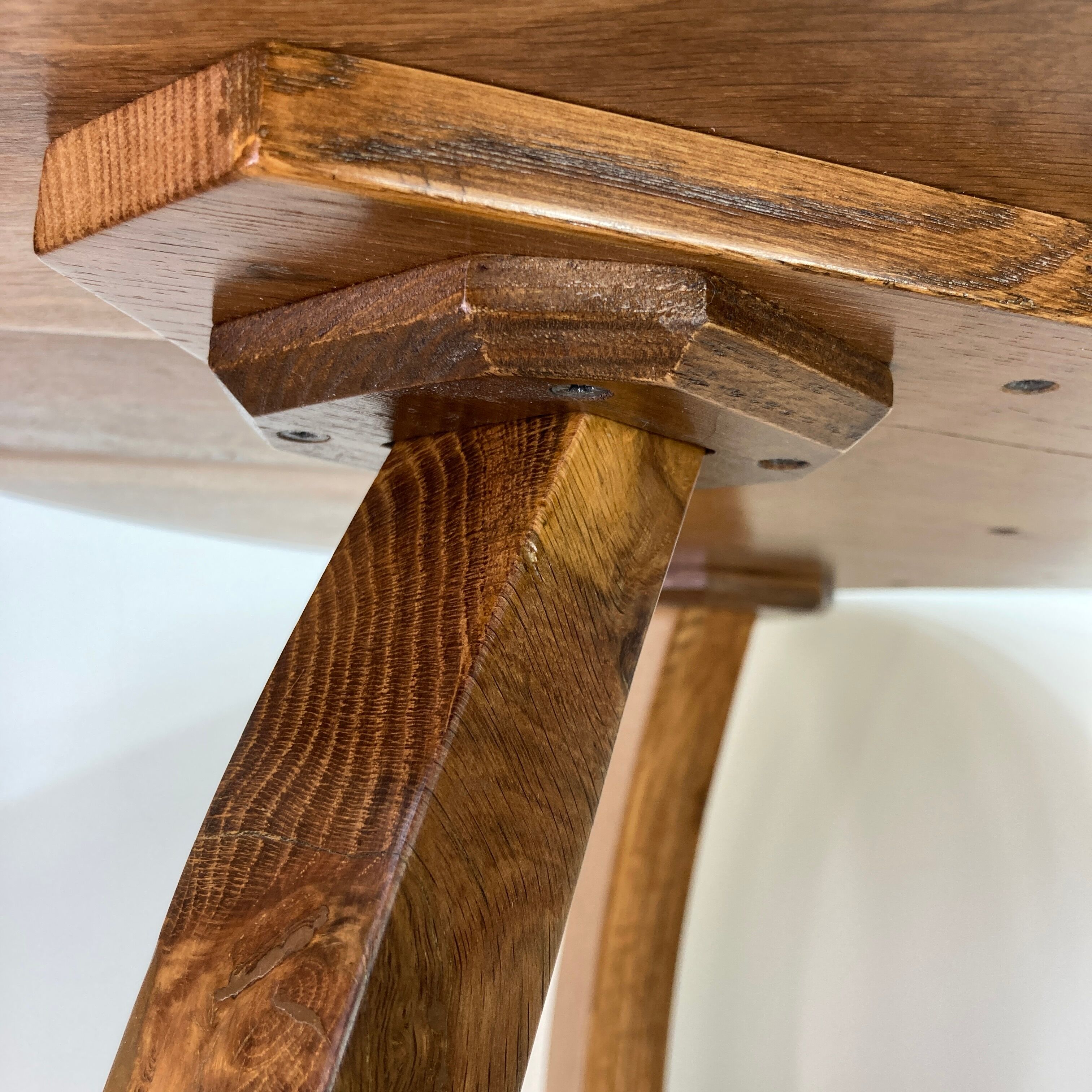 Art Deco pedestal table