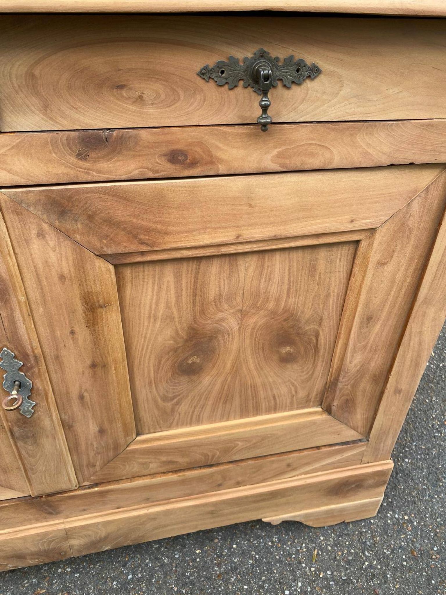 18th-century stripped buffet in solid walnut