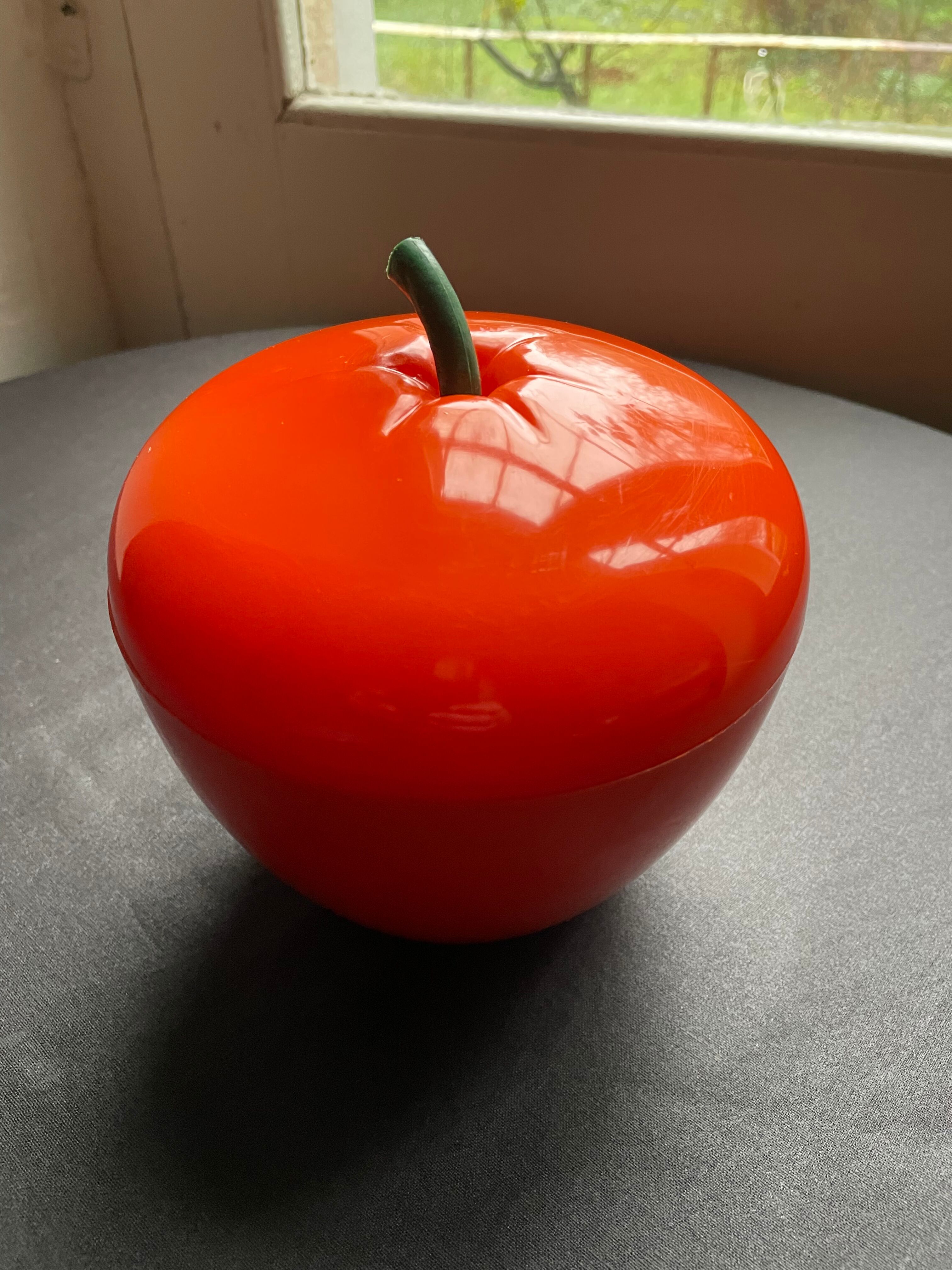 Orange apple ice bucket 1970