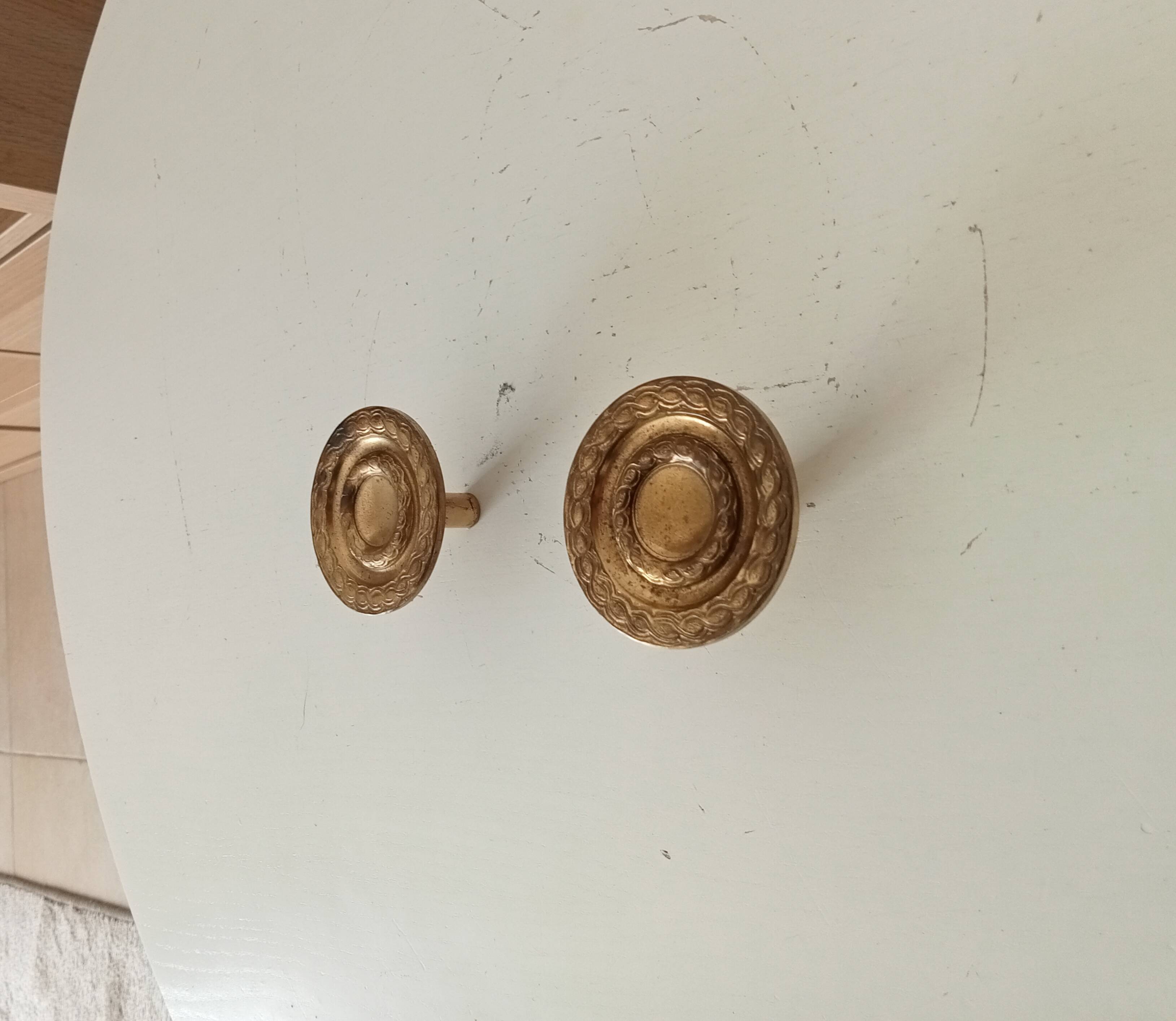 Antique Empire-style furniture handle in solid gilded bronze.