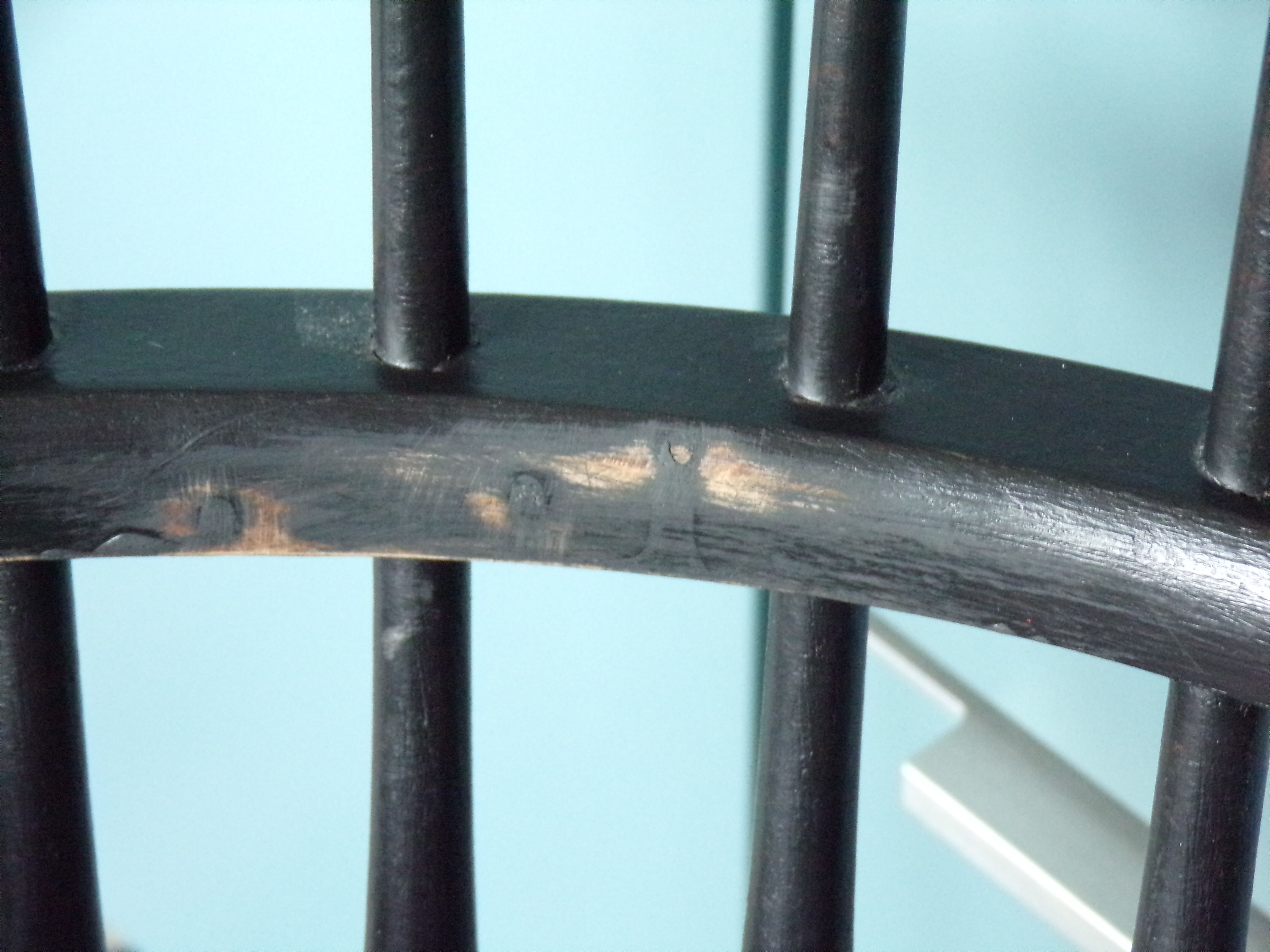 Nesto Scandinavian Windsor Chair