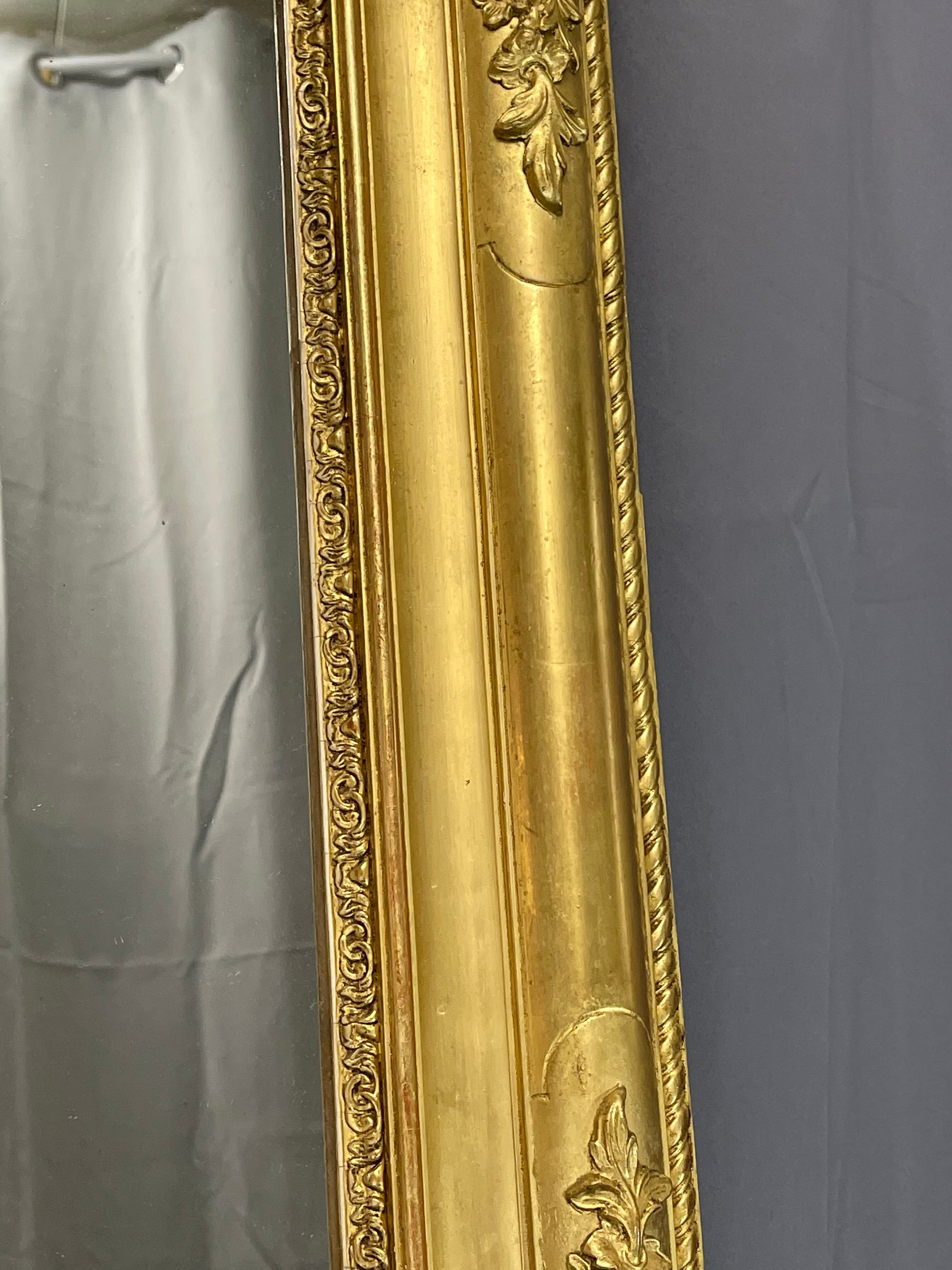 Mirror 122x96 old early nineteenth very good condition, gilding with gold leaf