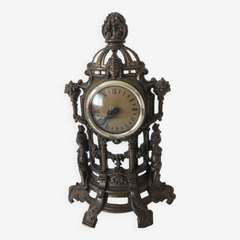 Horloge de cheminée en métal