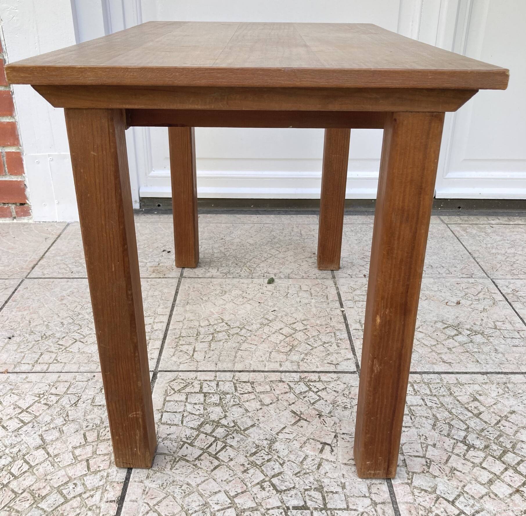 Small wooden desk or coffee table