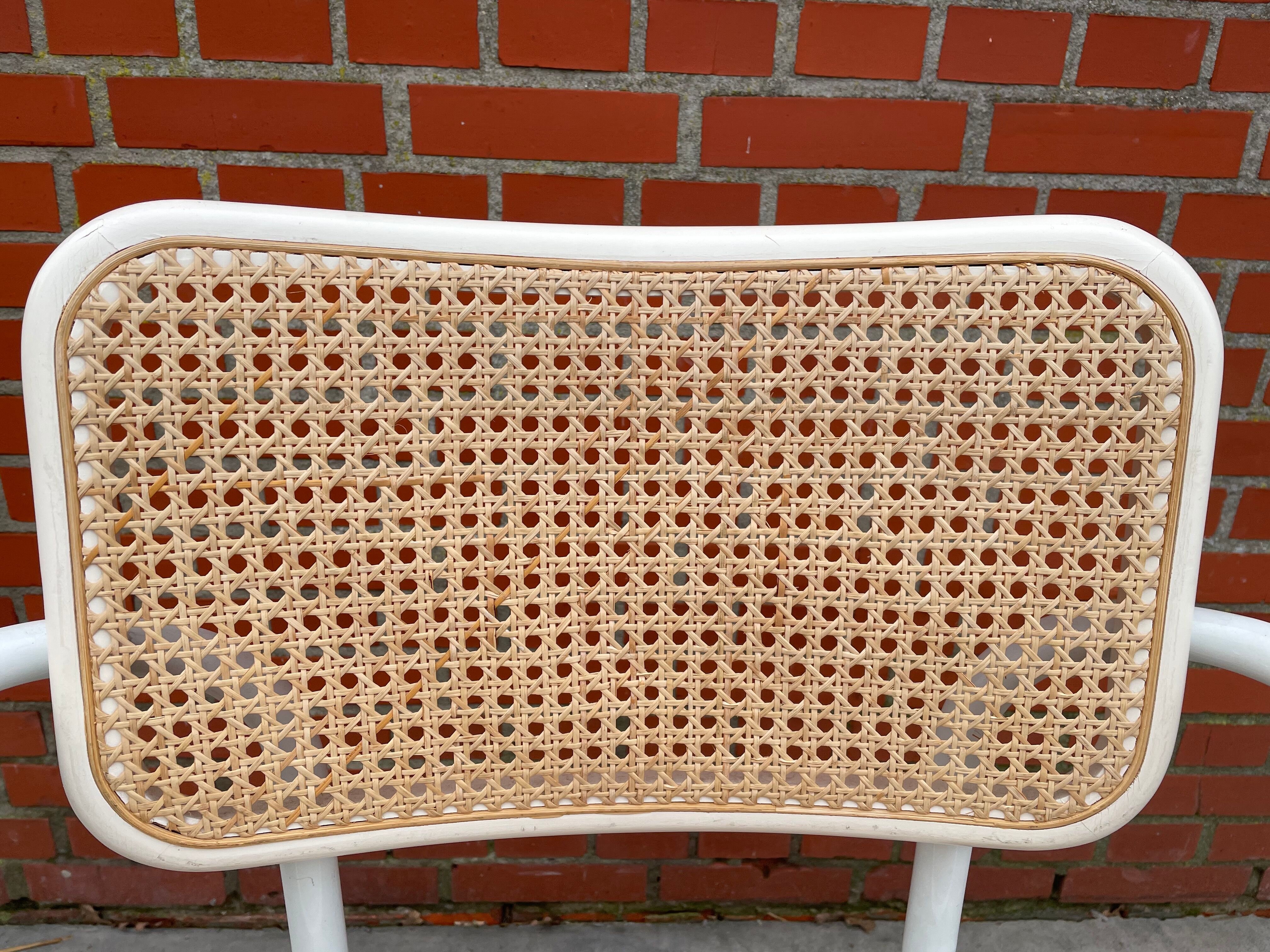 Cesca chair model with armrest in white