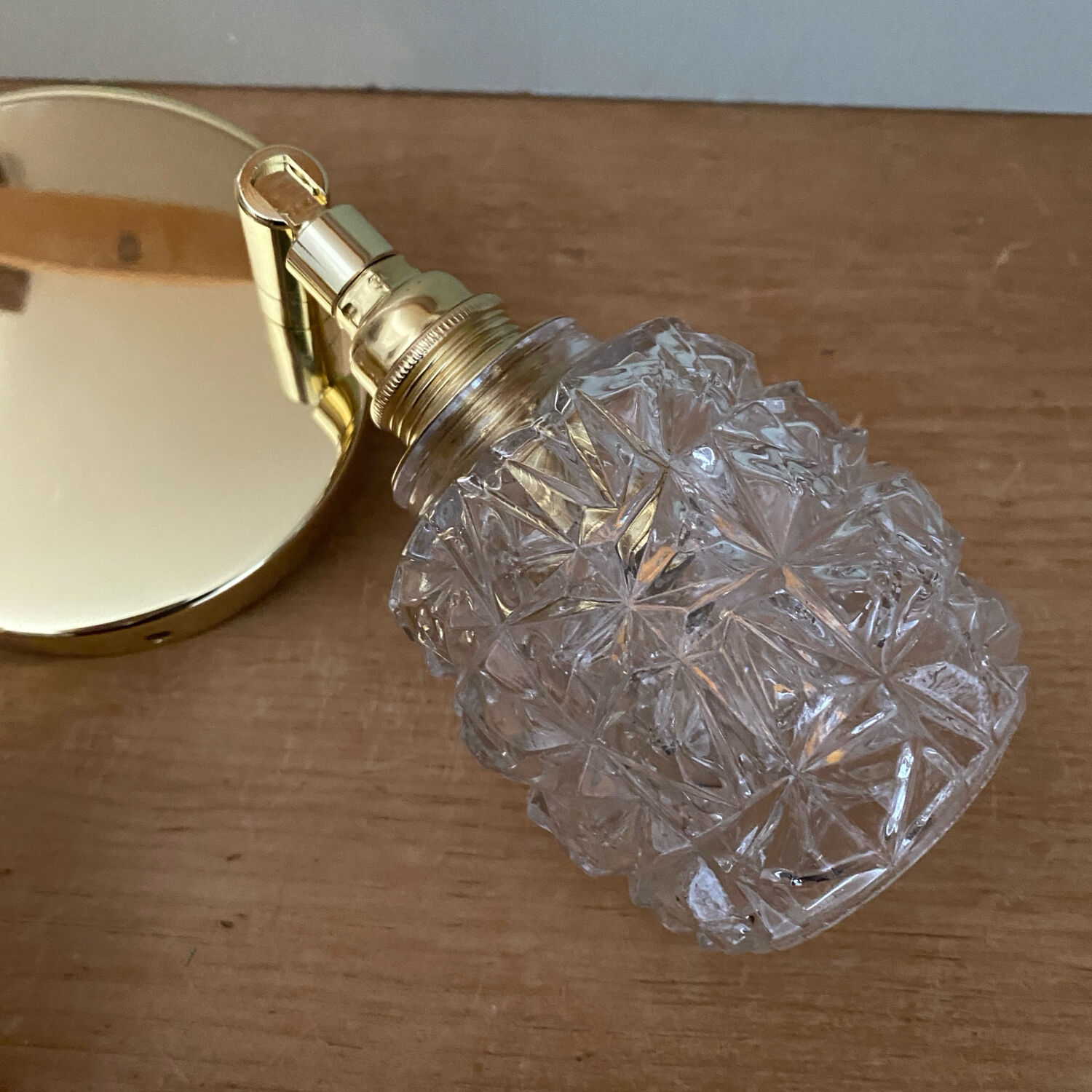 Double vintage tulip wall light in moulded glass.