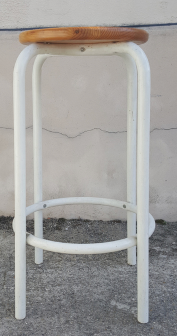 Tabouret haut industriel en bois et métal des années 50