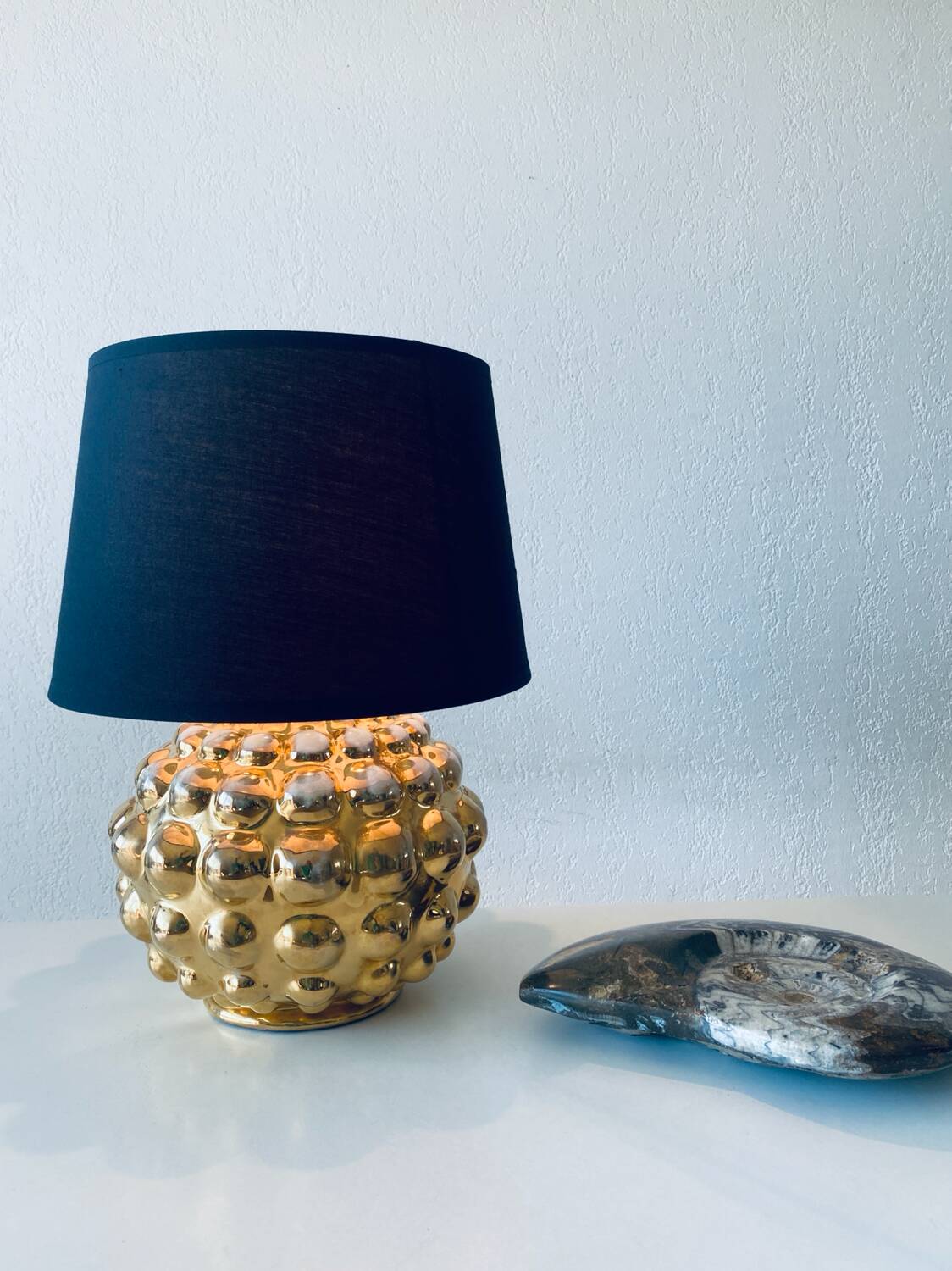 Gold bubble ceramic lamp