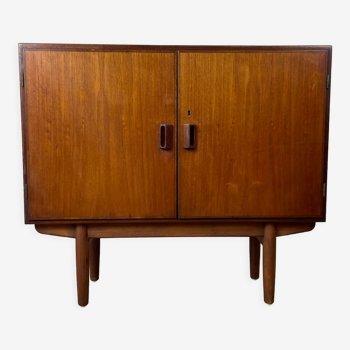 Vintage Scandinavian teak sideboard by Børge Mogensen for Søborg Furniture, 60s