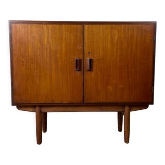 Vintage Scandinavian teak sideboard by Børge Mogensen for Søborg Furniture, 60s