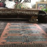 Vintage wool oriental rug - 245x157cm