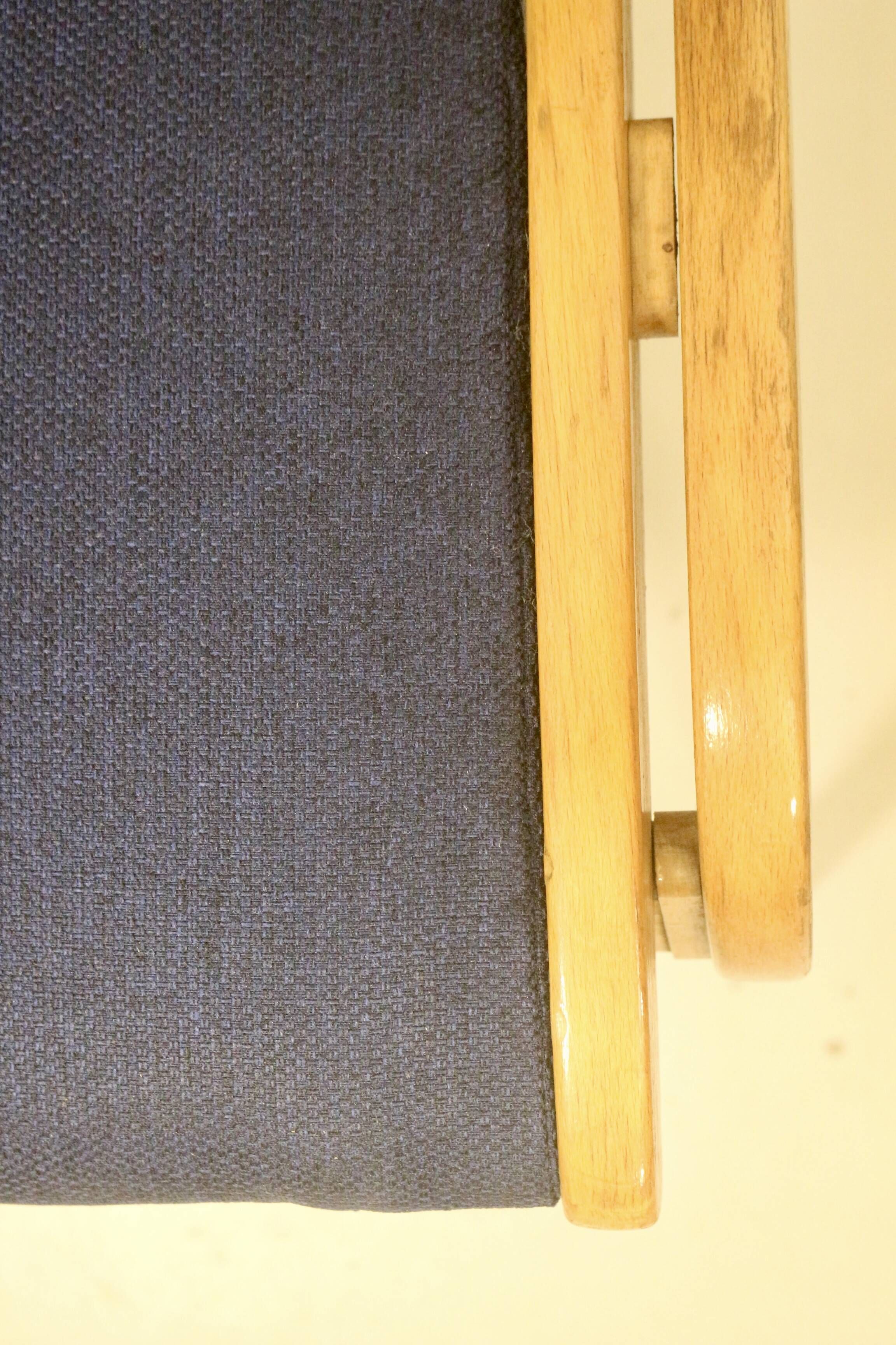 Lot de 4 chaises design scandinave bois courbé année 60.