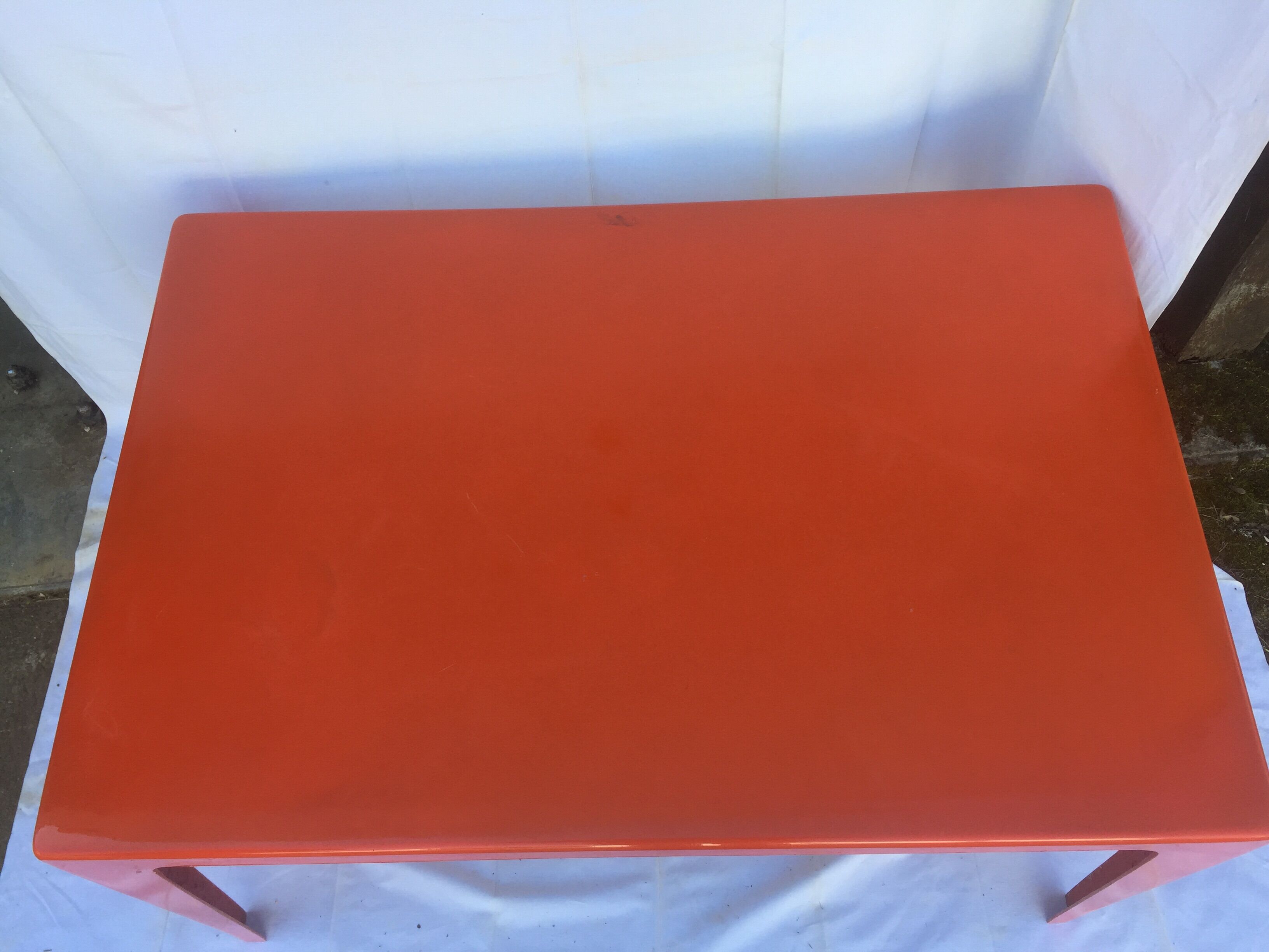 Vintage fiberglass indoor outdoor table