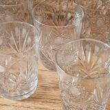 Verres ciselés sculptés vintage