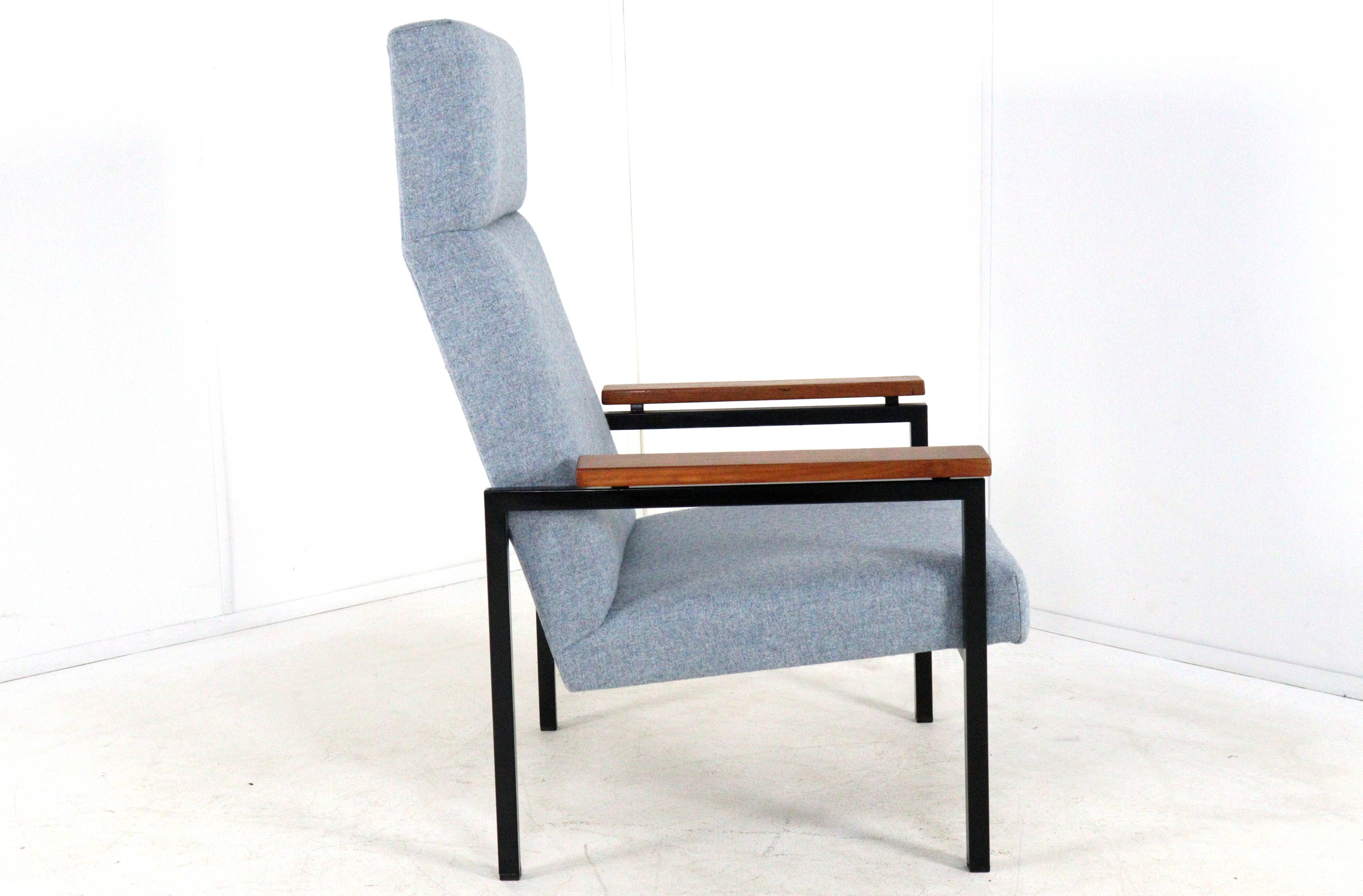 Gijs van der Sluis armchair no. 30 men's model - dutch mid century design