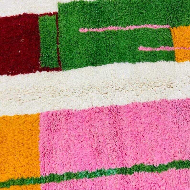 Traditional handmade pure wool Berber rug size 150 x 250 cm.