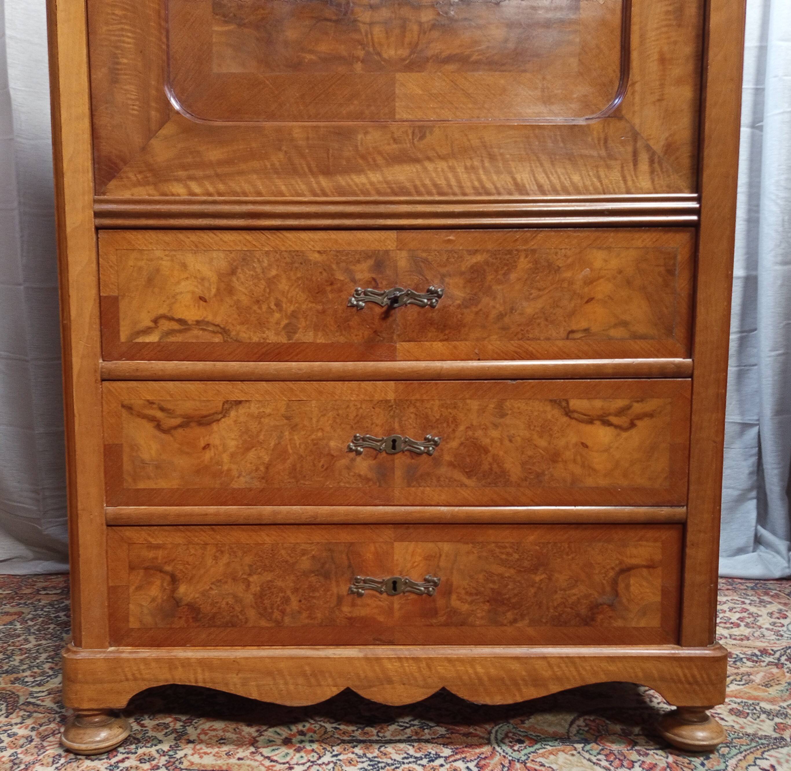 Secrétaire époque Art Nouveau en ronce de noyer