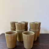 12 gobelets en grès émaillé Digoin vintage