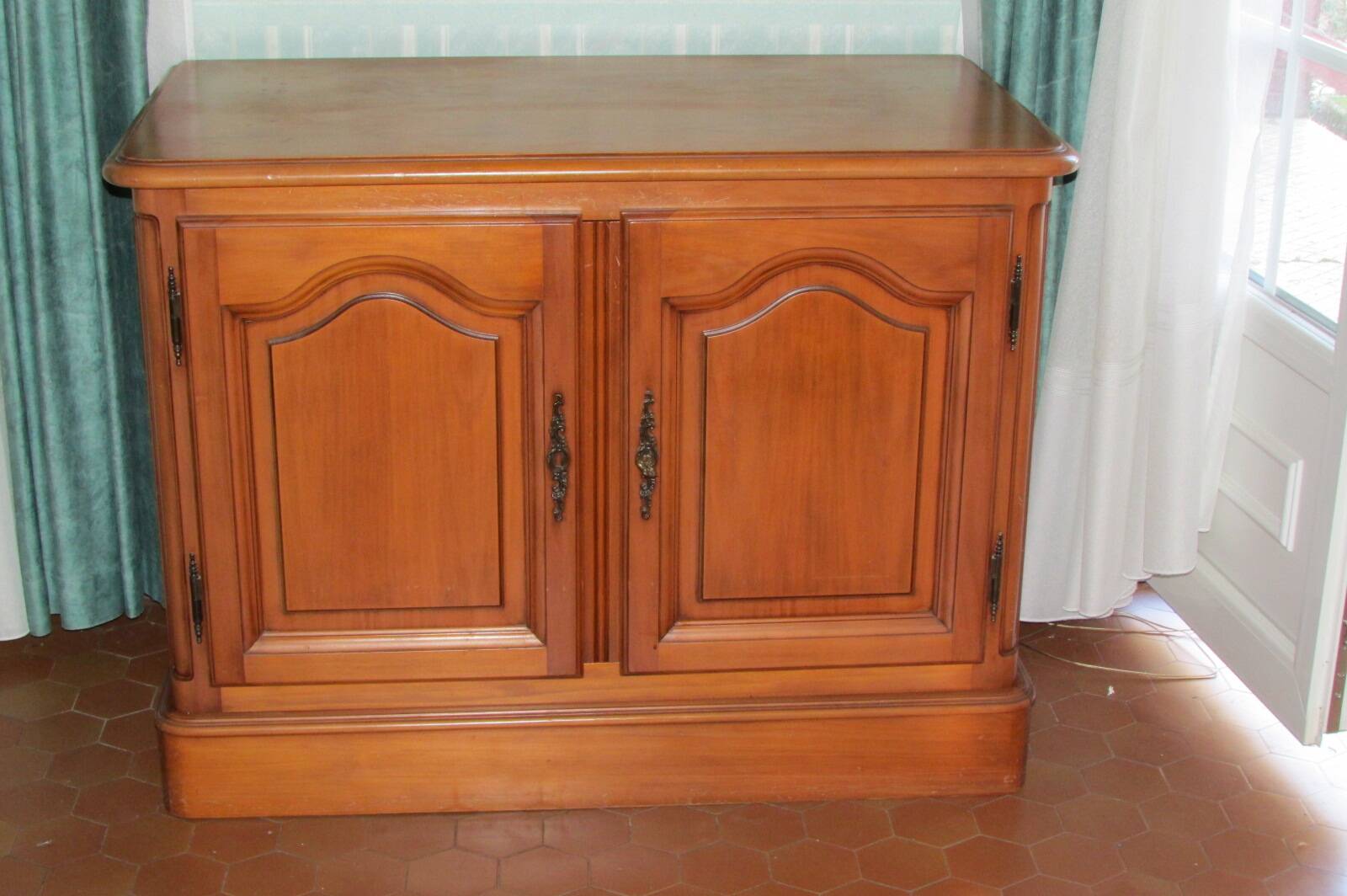 Louis Philippe style cherry wood bar buffet, 1980s