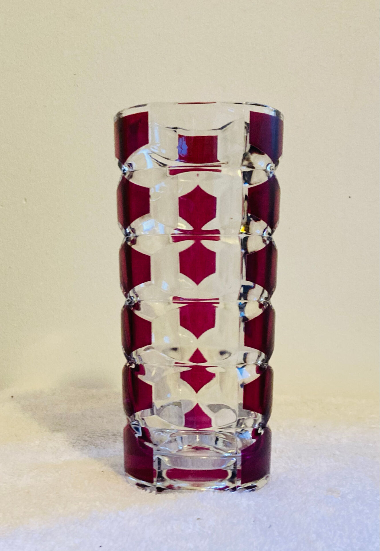 Windsor Rubis vase from the 1970s by designer J.G Durand for Luminarc Fr.