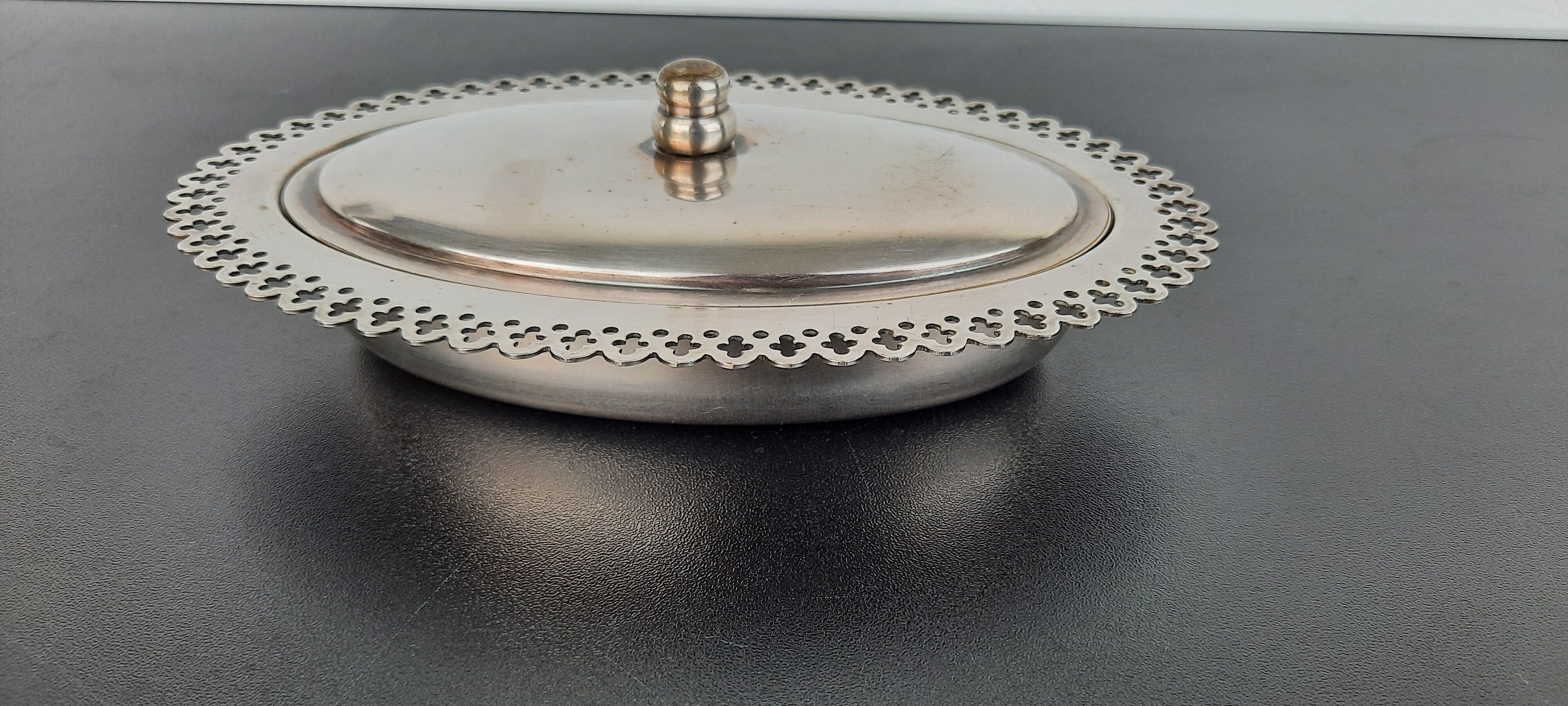 Butter dish